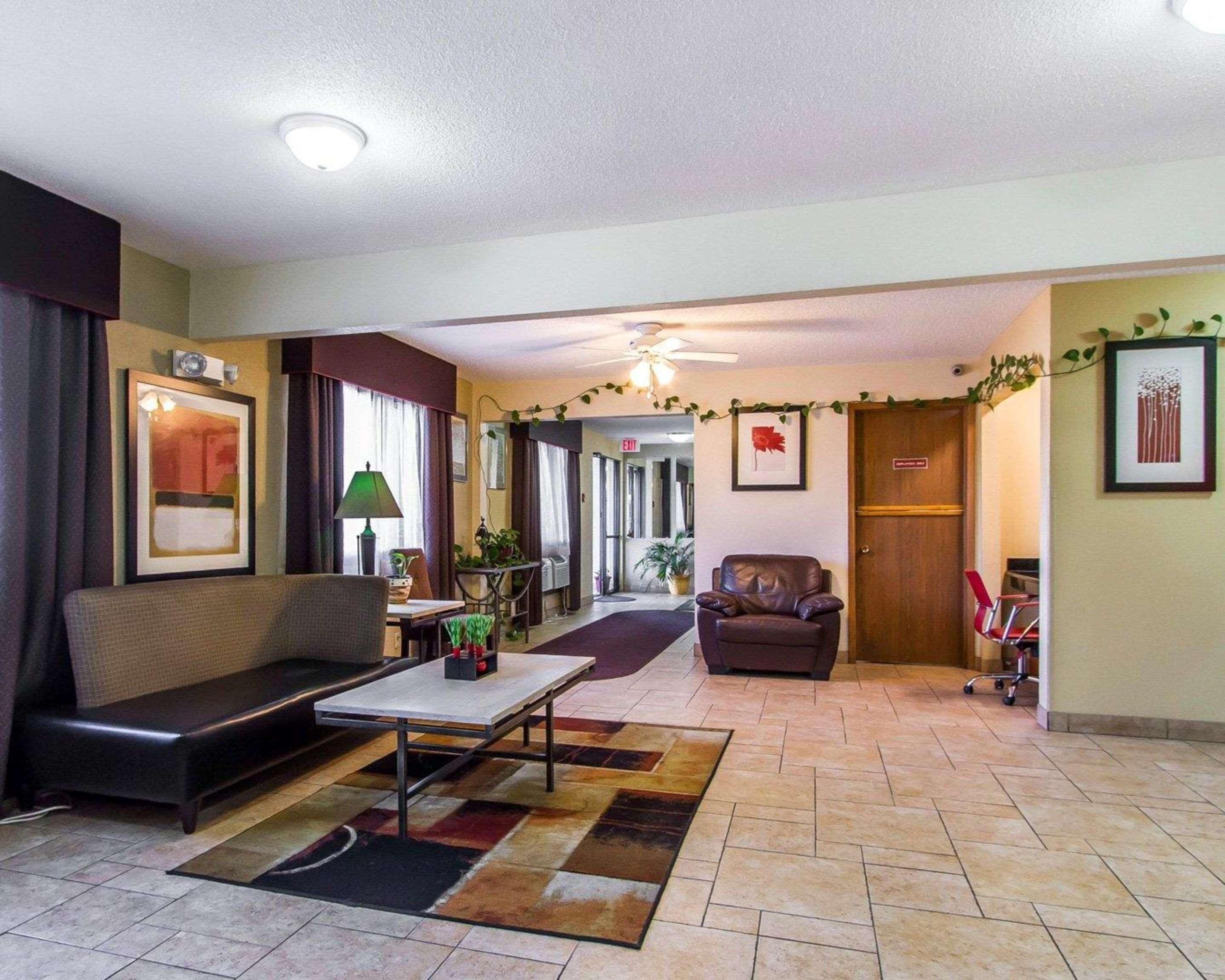 Quality Inn & Suites Ottumwa North Extérieur photo