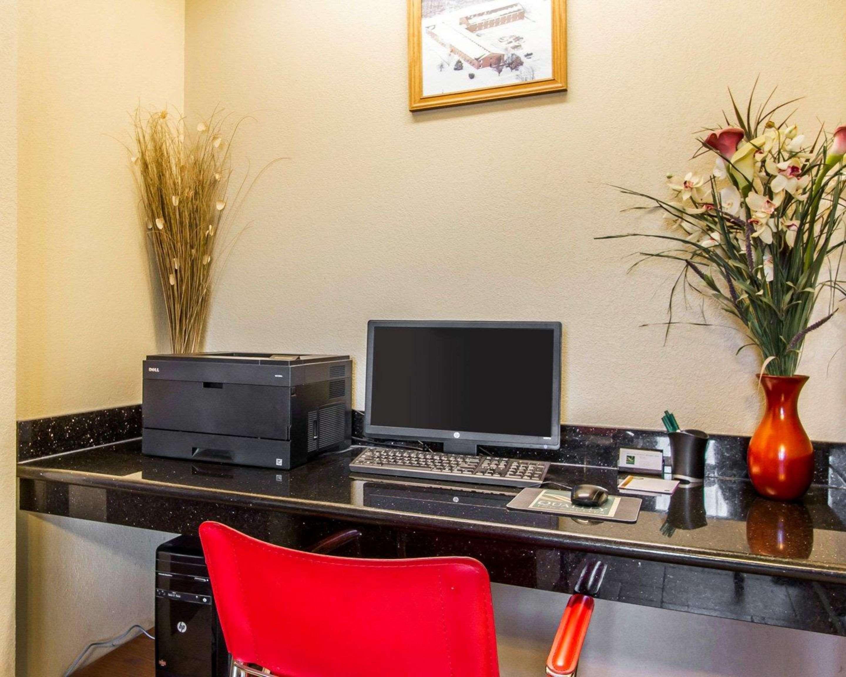 Quality Inn & Suites Ottumwa North Extérieur photo