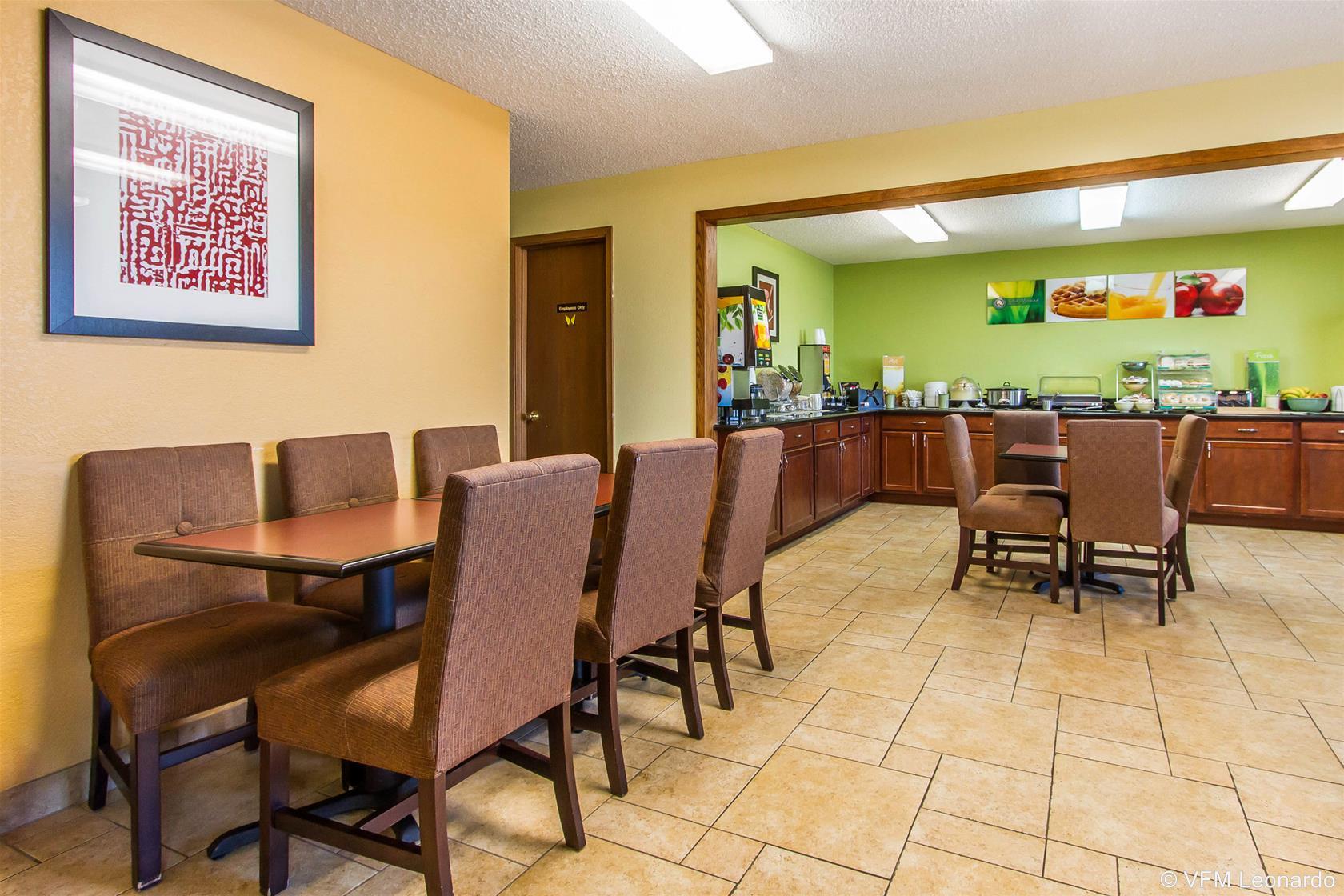Quality Inn & Suites Ottumwa North Extérieur photo