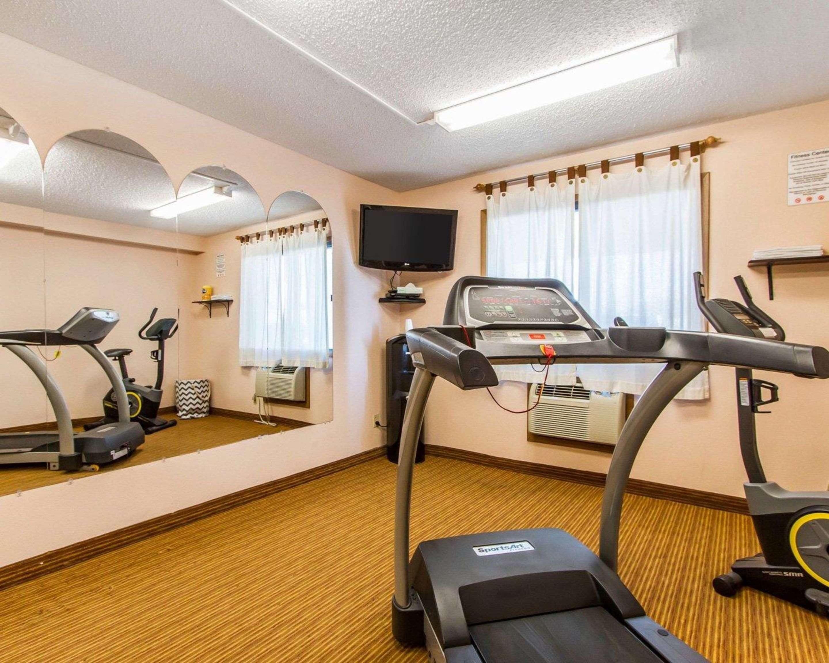 Quality Inn & Suites Ottumwa North Extérieur photo
