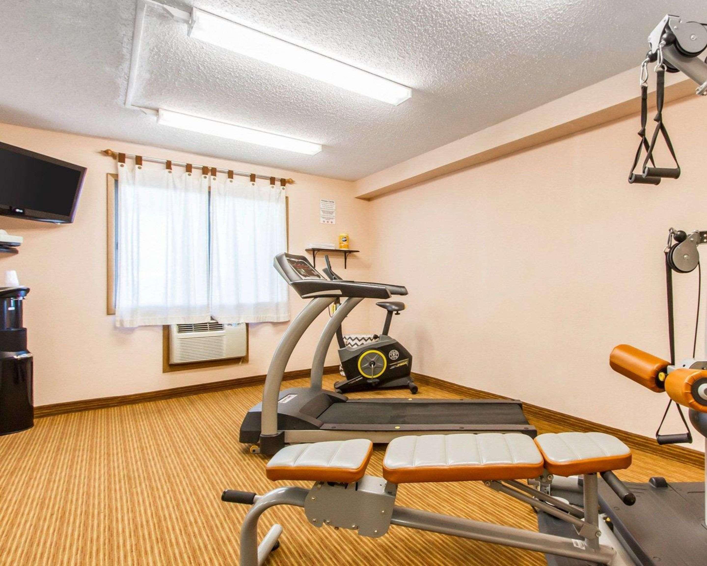 Quality Inn & Suites Ottumwa North Extérieur photo