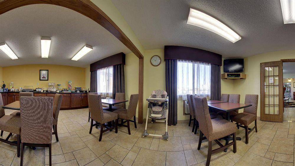 Quality Inn & Suites Ottumwa North Extérieur photo